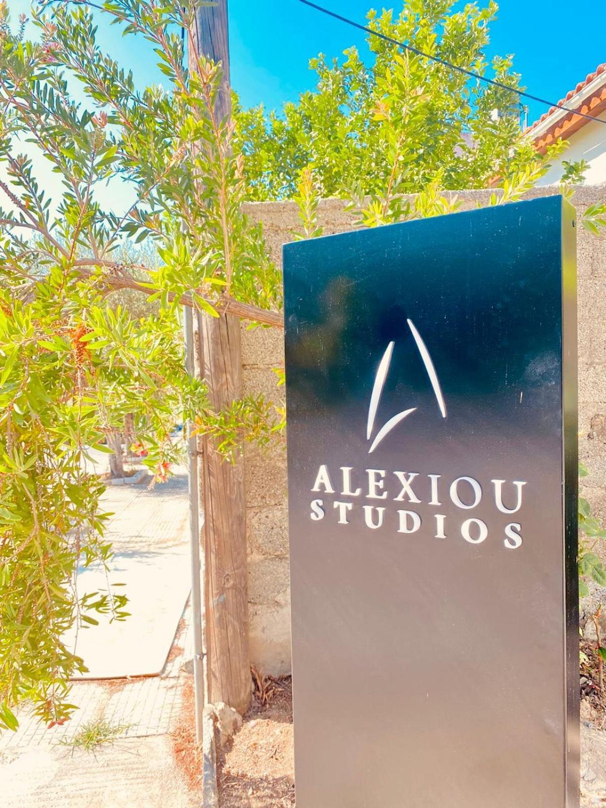 Alexiou Studios Loutrá Edipsoú Eksteriør bilde